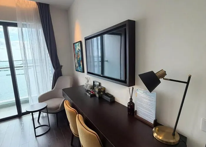 Hotel The Sapphire 3*